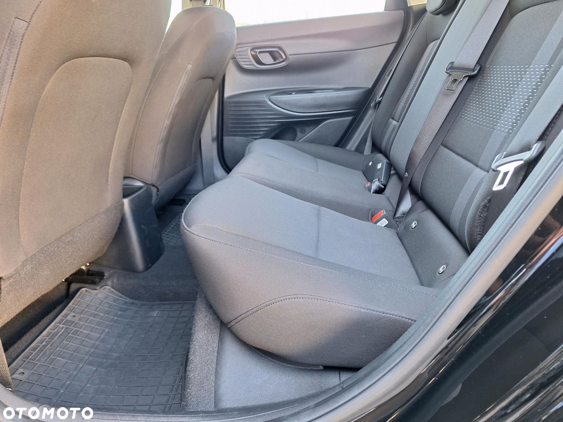 Hyundai i20 1.2 Modern - 27