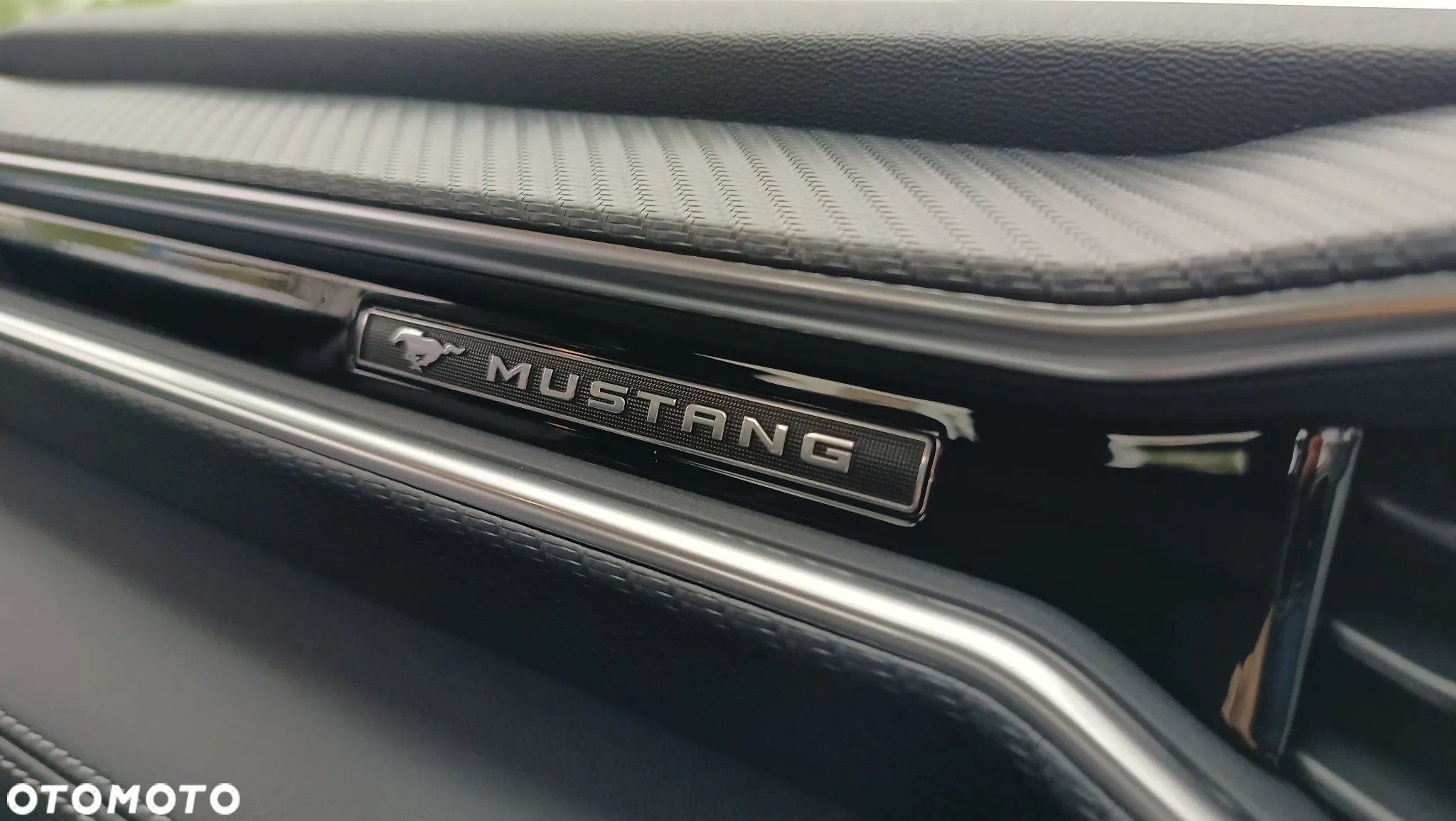 Ford Mustang 5.0 Ti-VCT V8 GT - 12