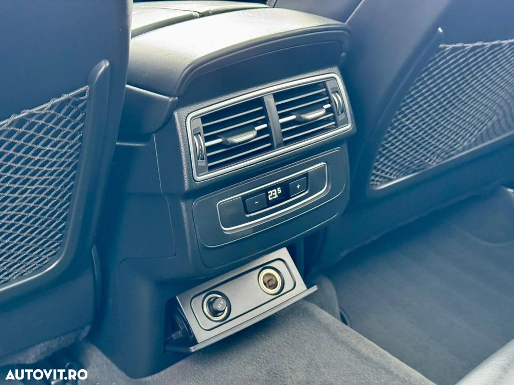 Audi Q7 e-tron 3.0 TDI quattro Tiptronic - 24