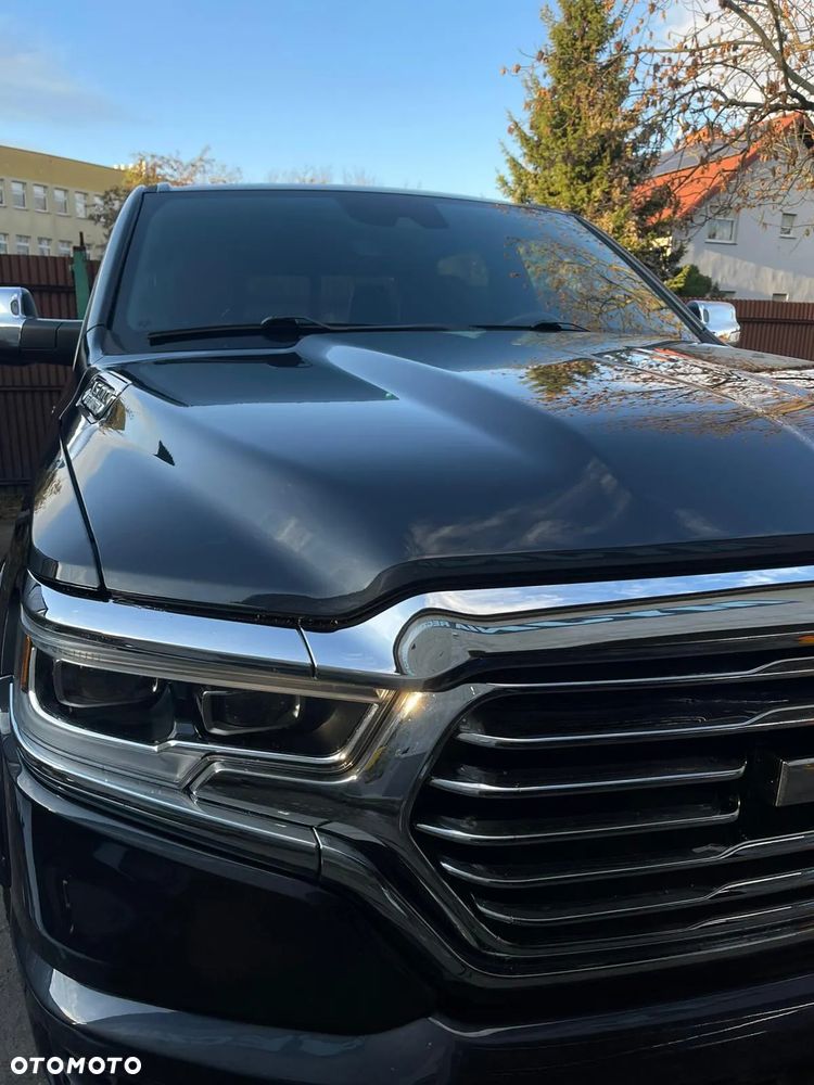 Dodge RAM 5.7 4x4 - 18