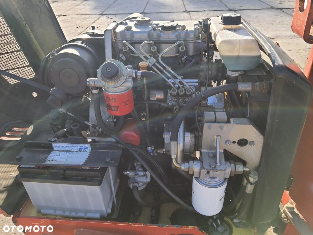 Dynapac CC800 - 8
