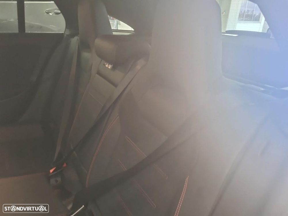 Mercedes-Benz CLA 180 d Shooting Brake AMG Line Aut. - 9