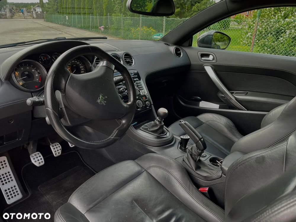 Peugeot RCZ 1.6 200 THP - 24