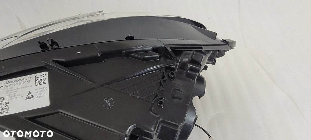 LAMPA PRAWA PRZÓD MULTIBEAM LED MERCEDES A-KLASA W177 A1779065600 - 9