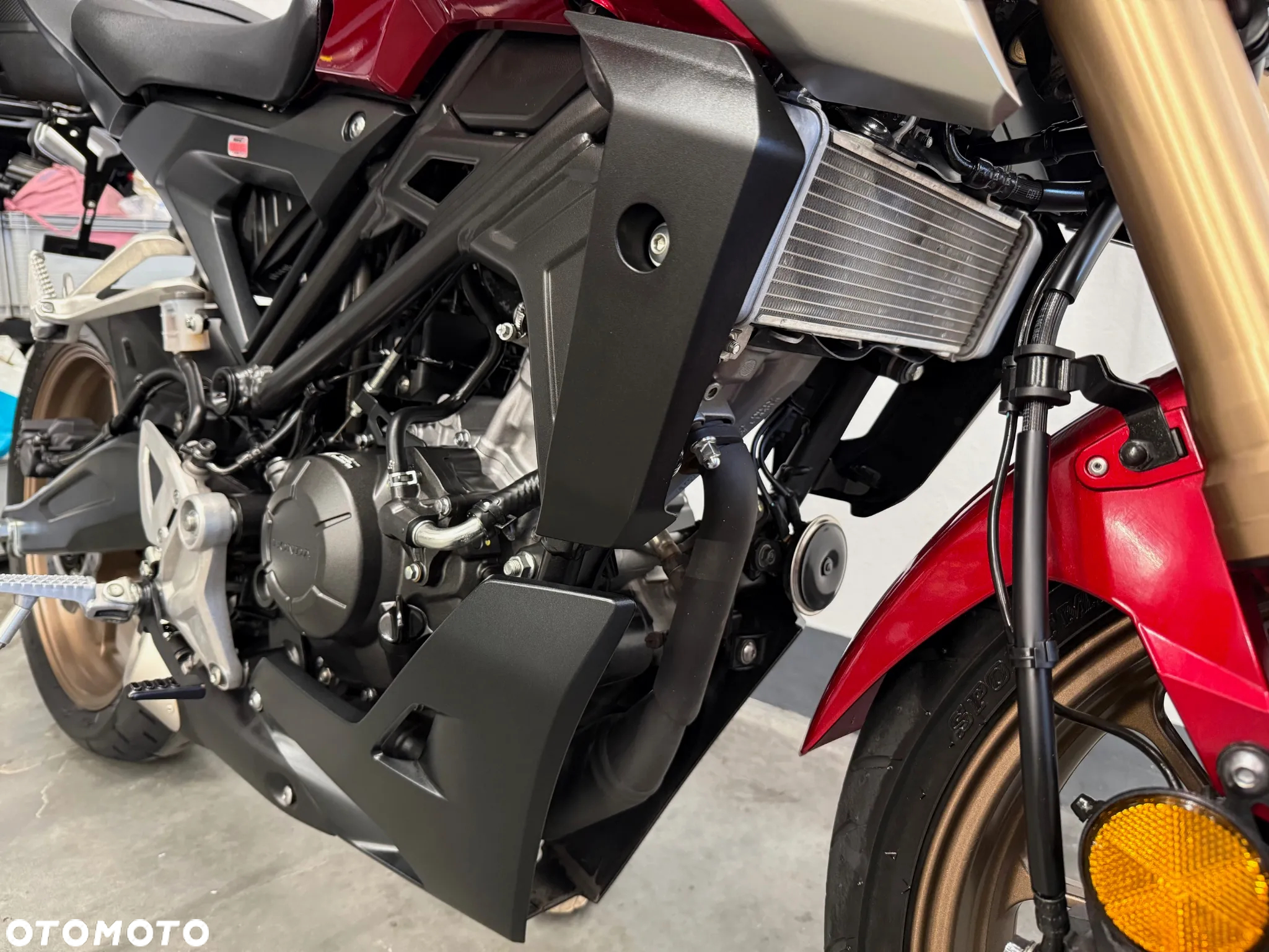 Honda CB - 17