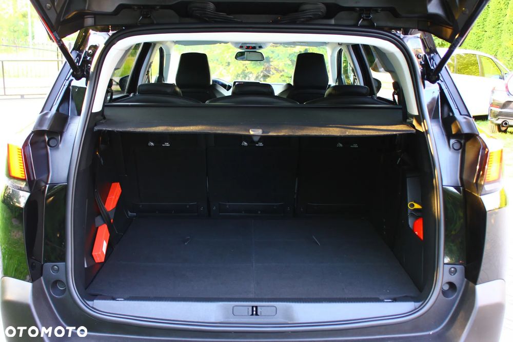 Peugeot 5008 1.5 BlueHDi Allure S&S - 32