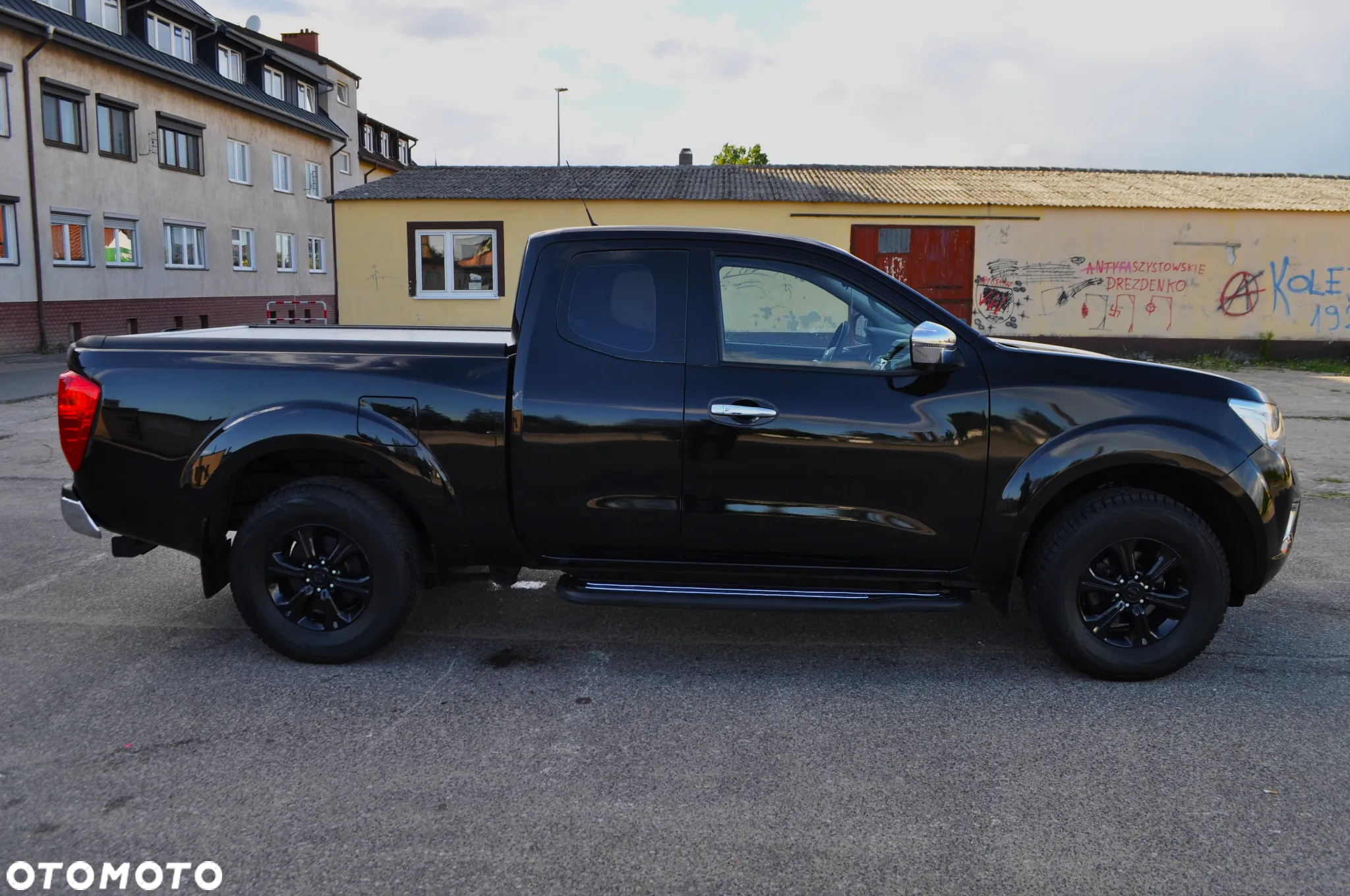 Nissan NP300 Pickup Navara 2.3 dCi Visia EU6 - 4