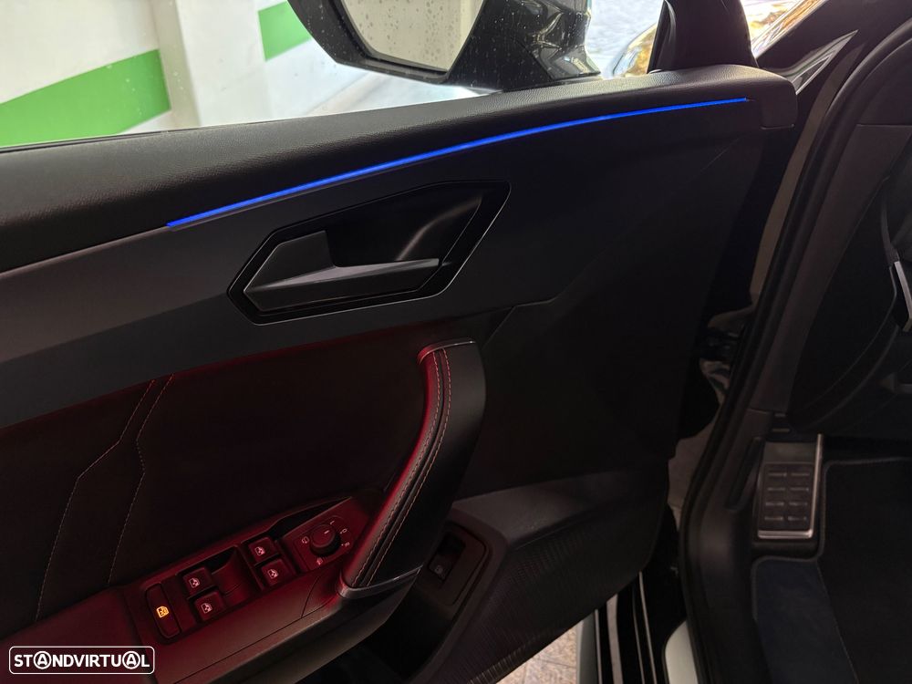 Cupra Leon ST 1.4 e-Hybrid MID DSG - 29