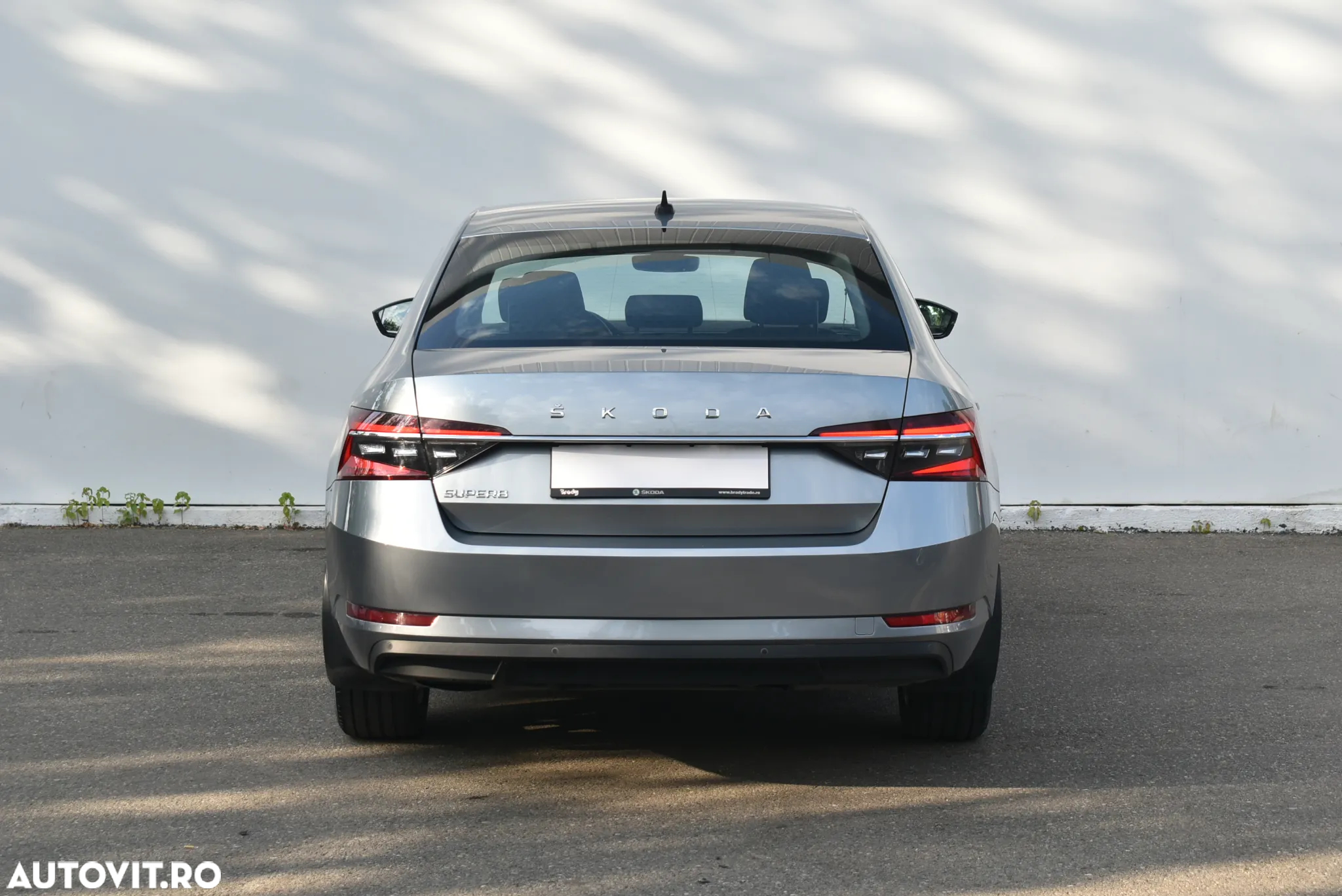 Skoda Superb 2.0 TDI DSG Ambition - 10