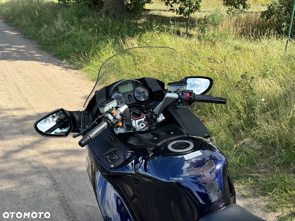 Kawasaki GTR - 11
