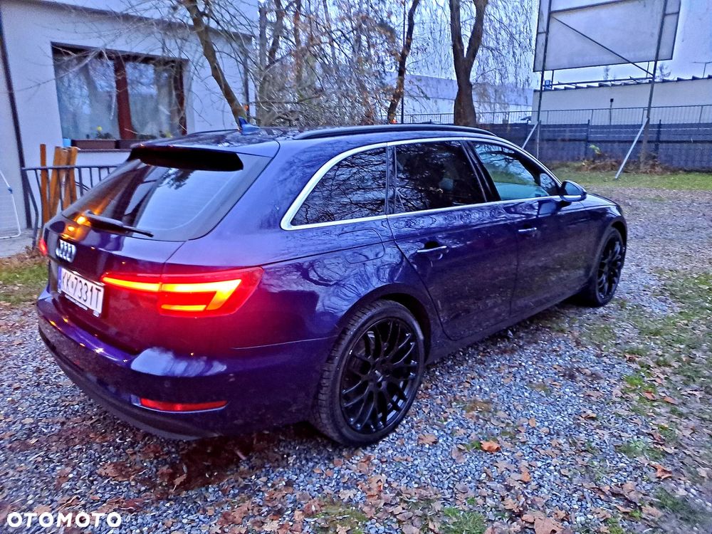 Audi A4 Avant 2.0 TDI Sport S tronic - 29