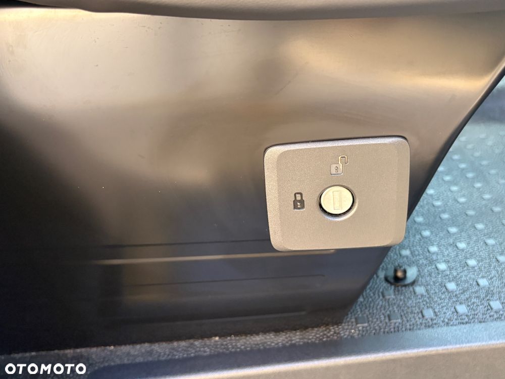 Volkswagen Transporter T6.1 - 26