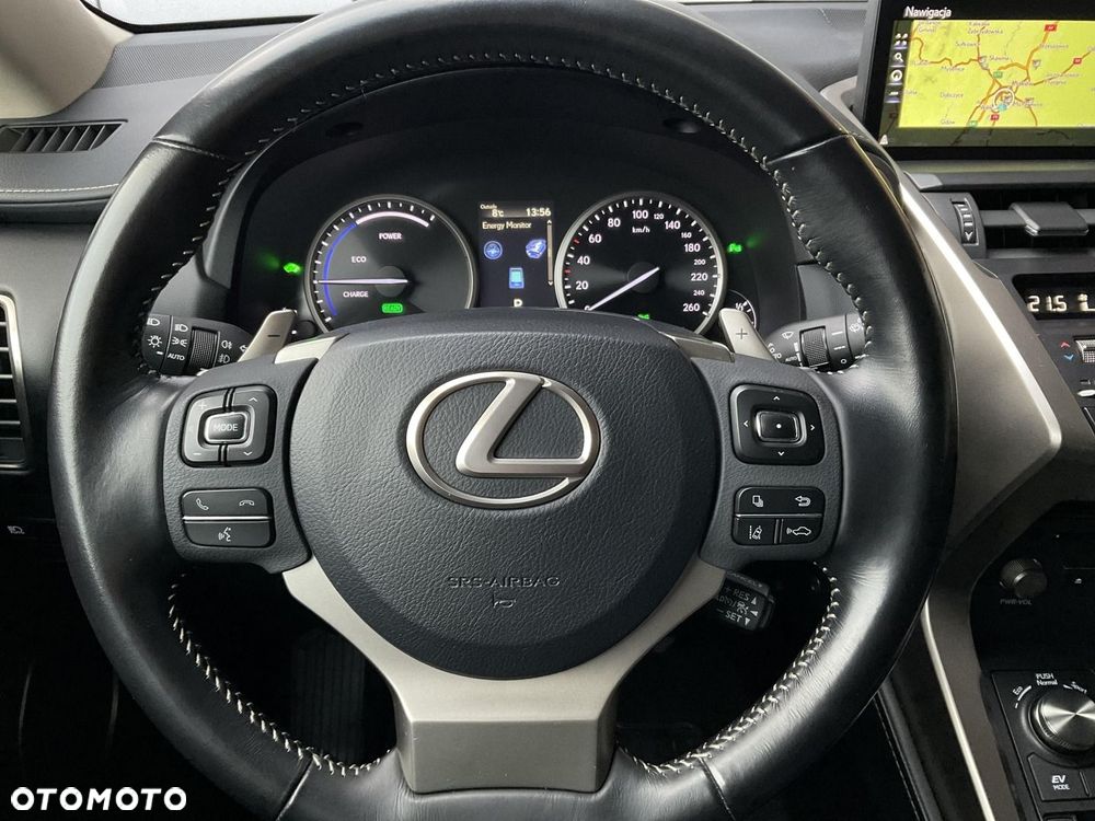 Lexus NX 300h Comfort AWD - 11