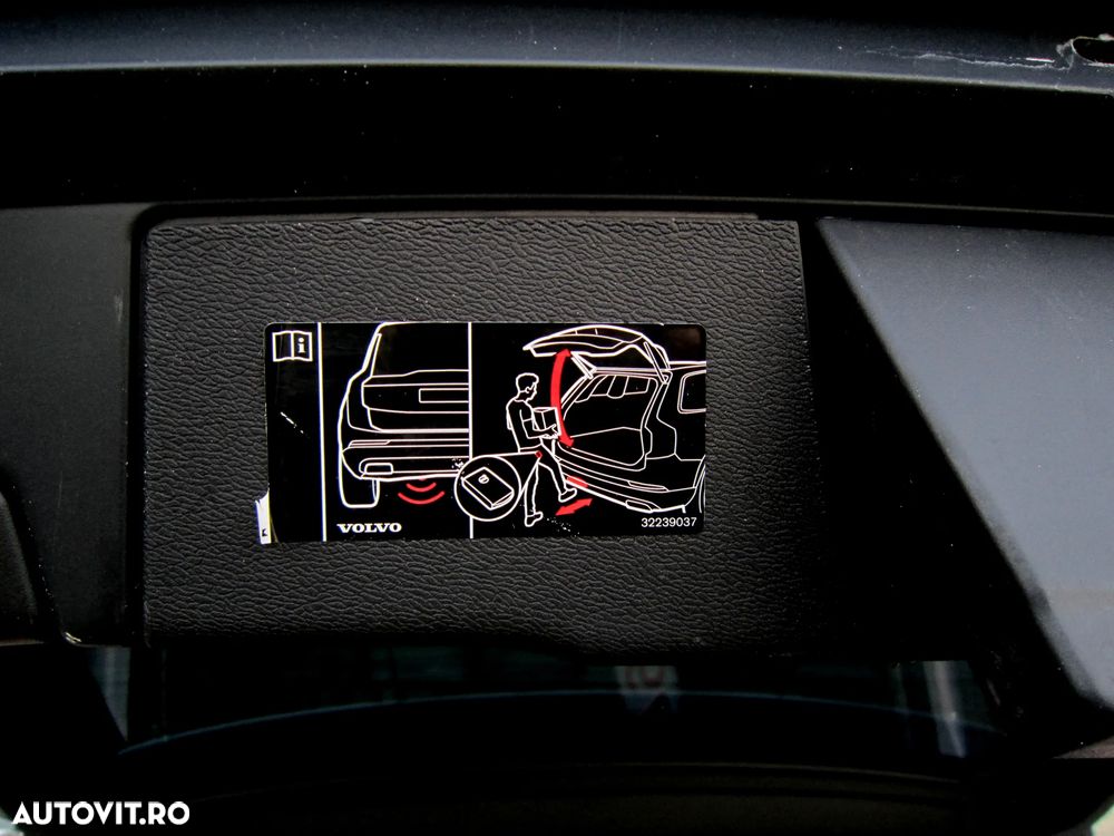 Volvo XC 60 B4 D AWD Geartronic Inscription - 29
