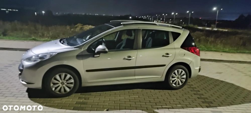Peugeot 207 120 Automatik Premium - 1