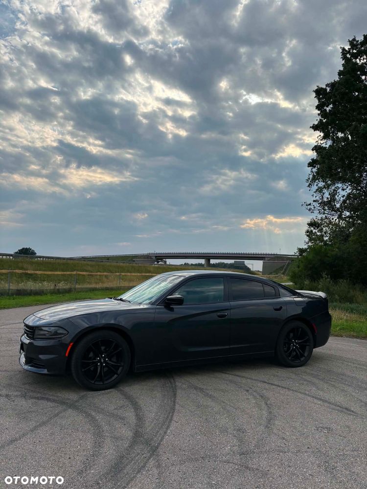 Dodge Charger - 2