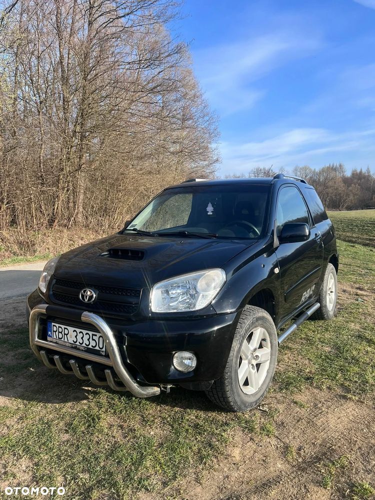 Toyota RAV4 - 1
