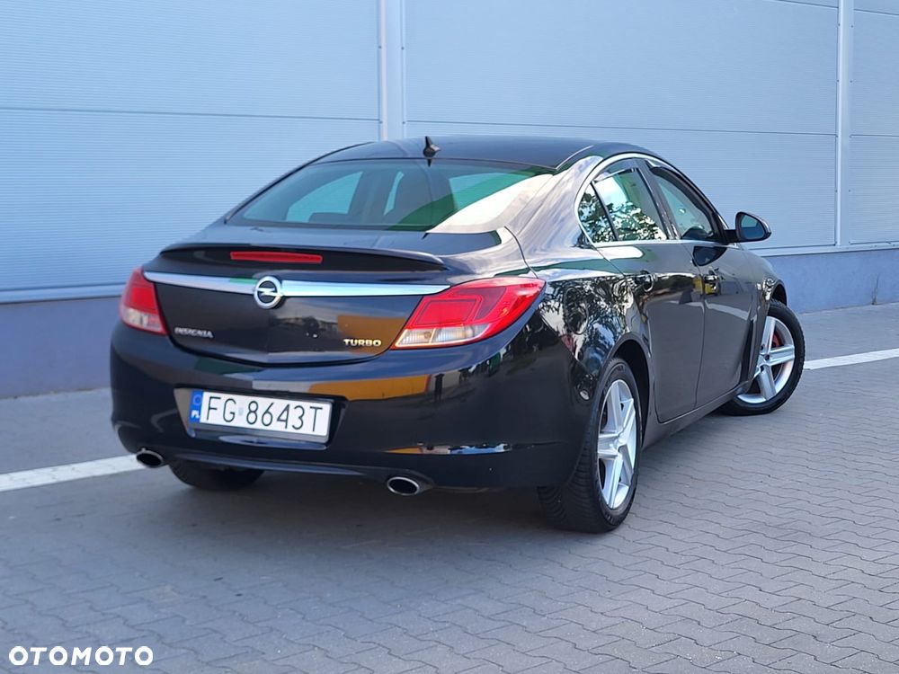 Opel Insignia 1.6 Turbo Edition - 11