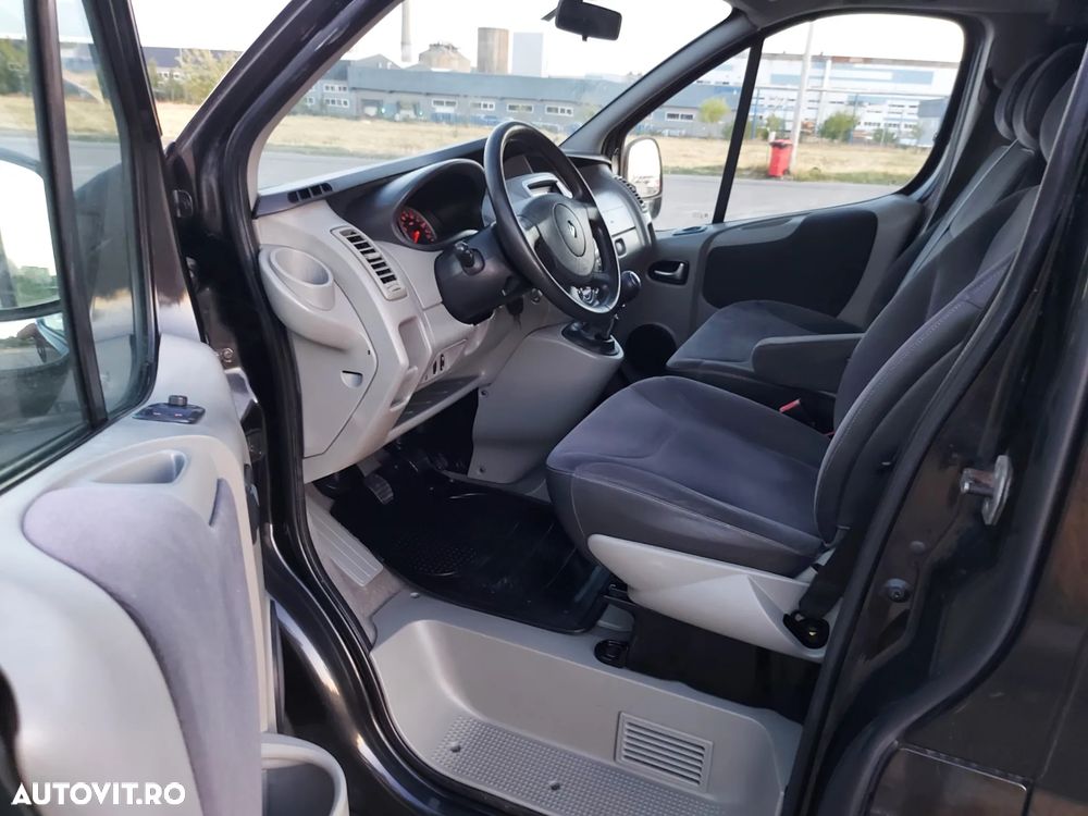 Renault Trafic - 8