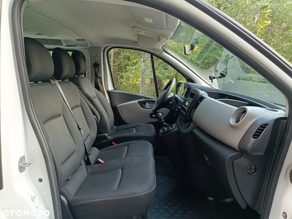 Renault Trafic - 10