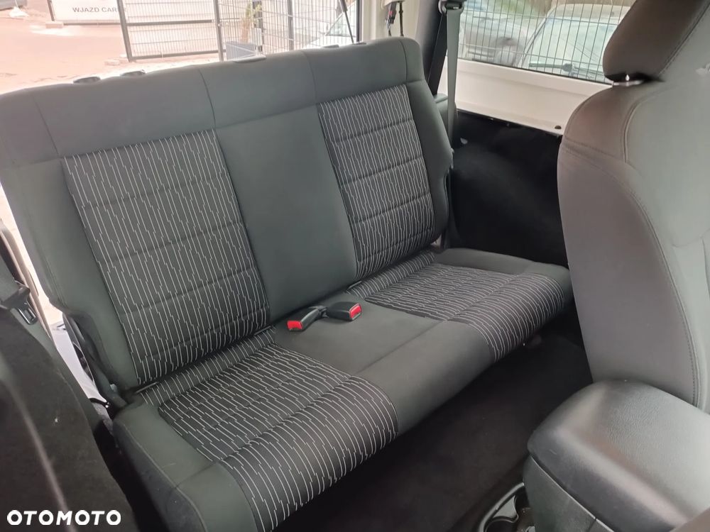 Jeep Wrangler - 20