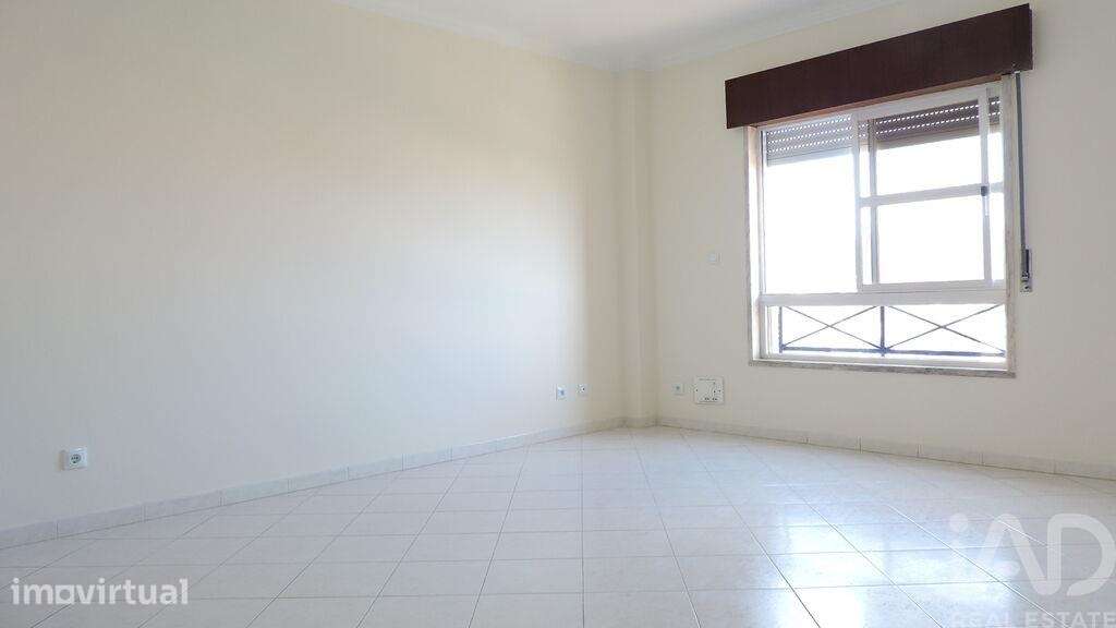 Apartamento T3 em Algueirão-Mem Martins - Grande imagem: 2/40