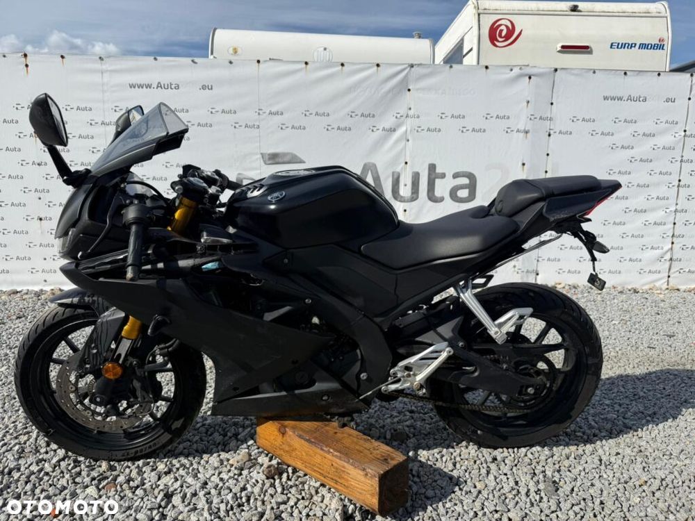 Yamaha YZF - 5