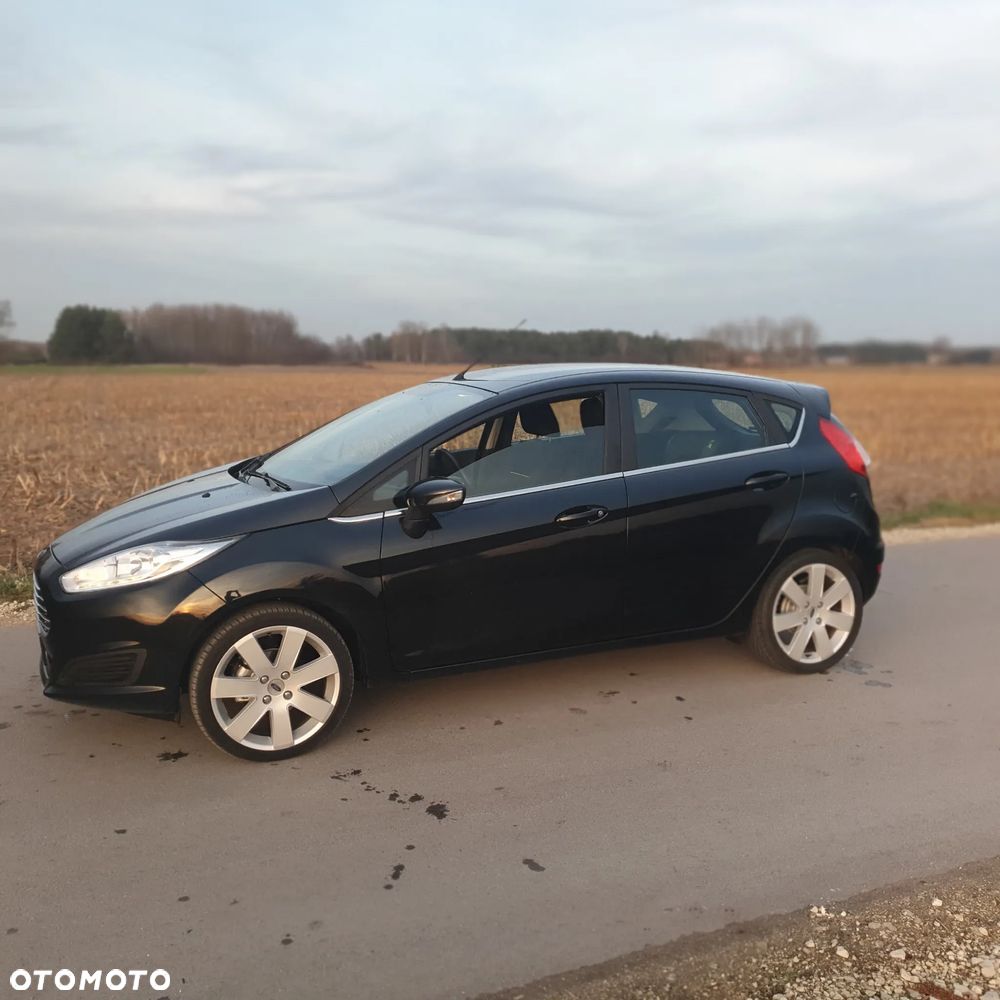 Ford Fiesta 1.25 Ghia - 13