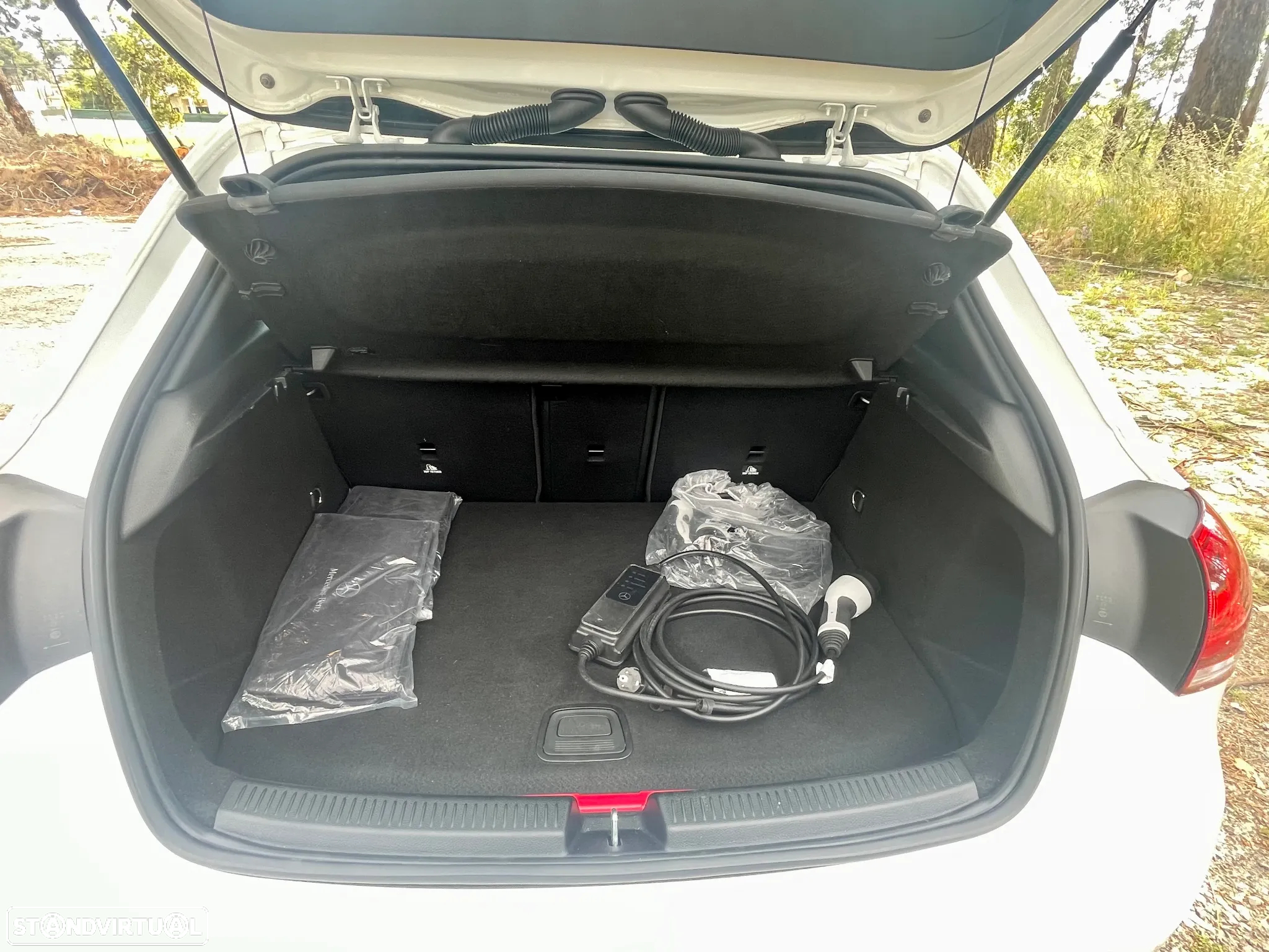 Mercedes-Benz A 250 e Progressive - 16