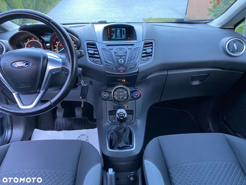 Ford Fiesta 1.25 Titanium EU6 - 3