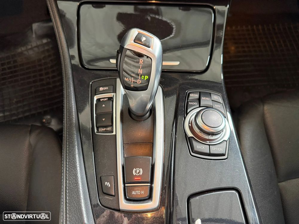 BMW 520 d Auto - 14