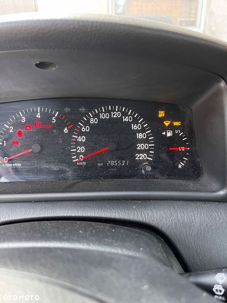 Toyota Corolla 2.0 D-4D Sol - 4