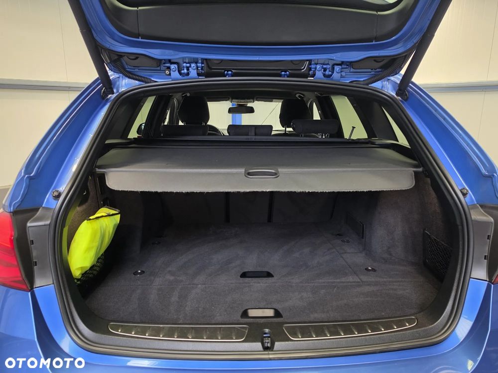 BMW Seria 3 320d Edition M Sport Shadow - 19