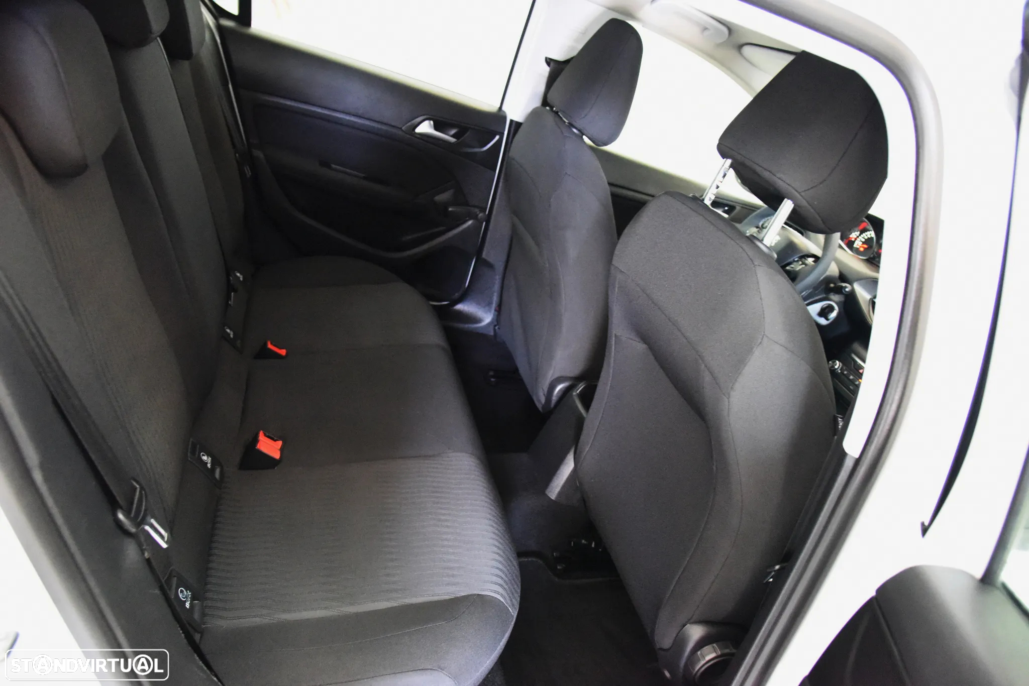 Peugeot 308 1.5 BlueHDi Style - 14