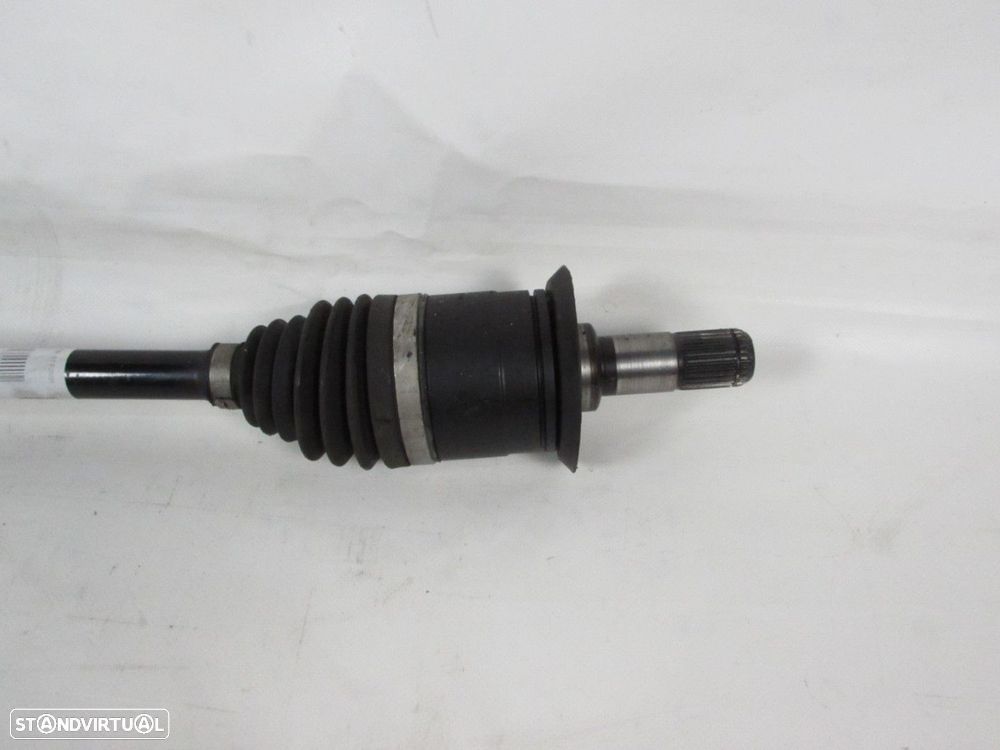Transmissão Esquerdo/Trás Seminovo/ Original BMW 1 (F20)/BMW 1 (F21) 33208644245 - 3