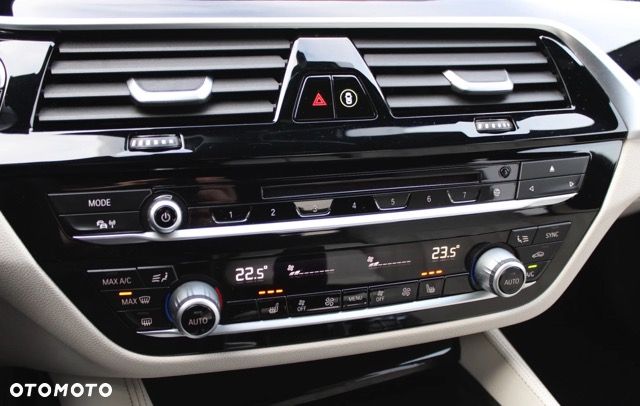 BMW Seria 5 540i xDrive M Sport sport - 11