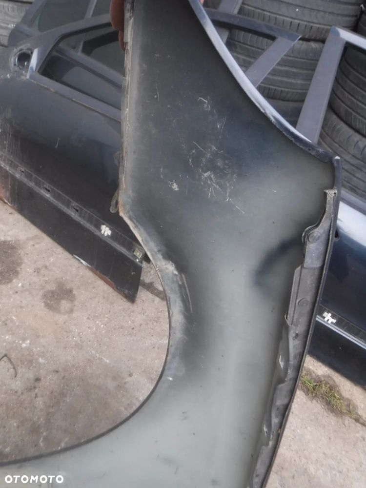 Mercedes C klasa W203 blotnik przod prawy lewy 189 - 6