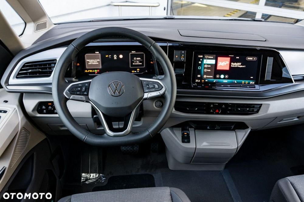 Volkswagen Multivan - 20