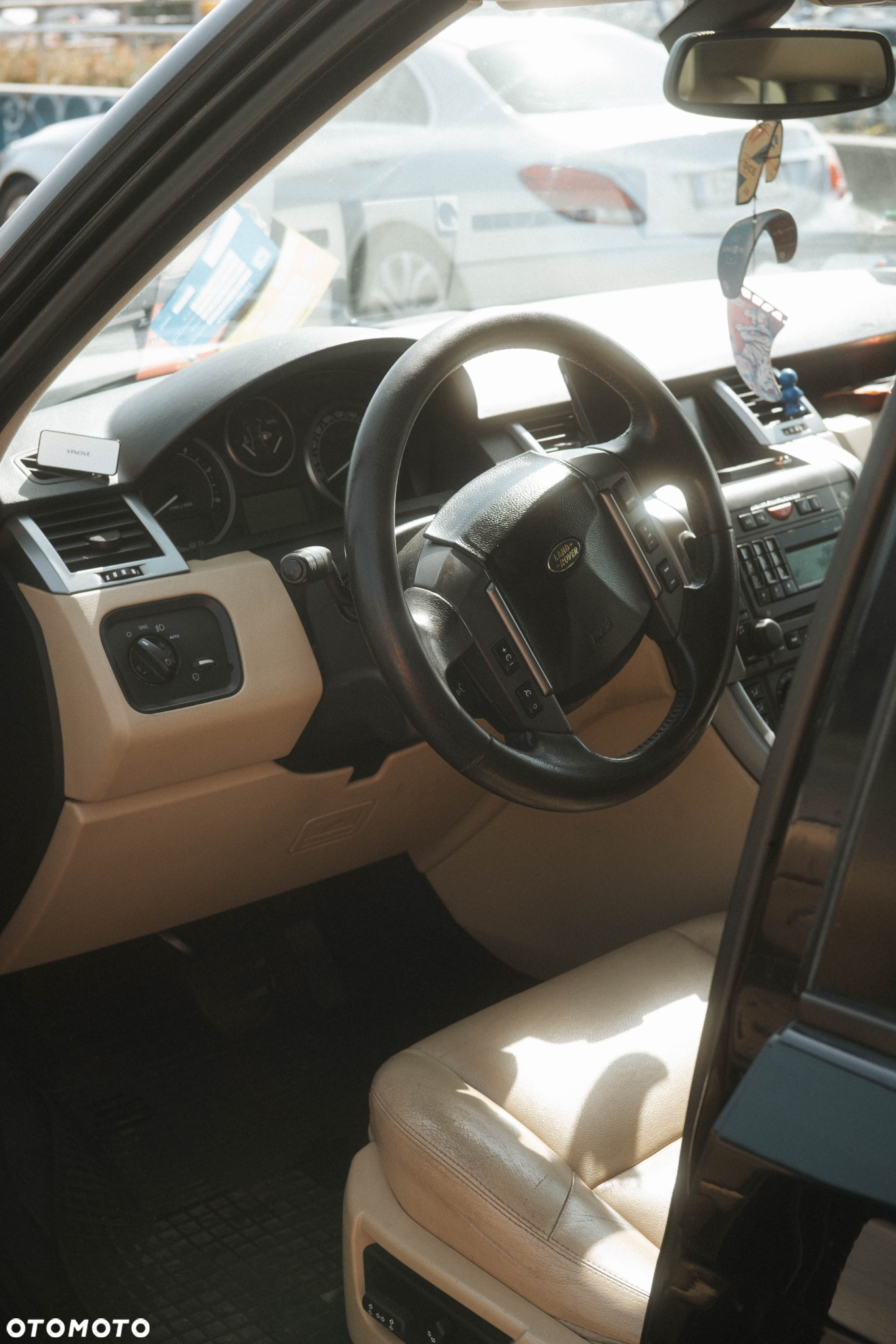 Land Rover Range Rover Sport - 16