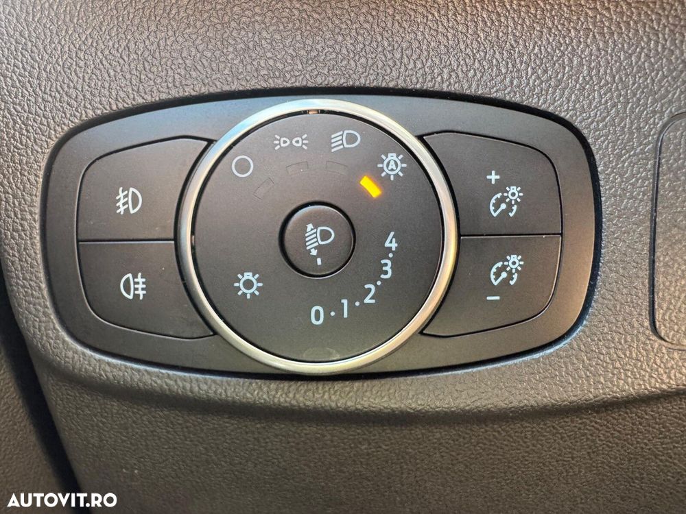 Ford Focus - 19