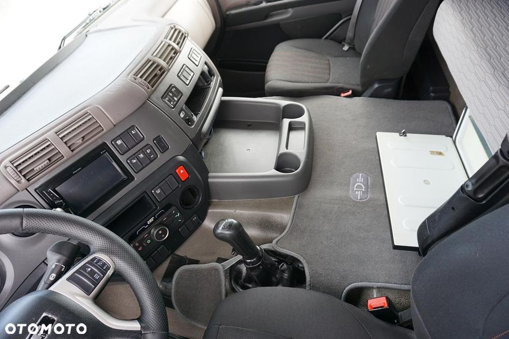 DAF / CF / 320 / ACC / E 6 / FIRANKA / 22 PALETY / DŁ. 9 M / ŁAD. 8 960 KG - 13