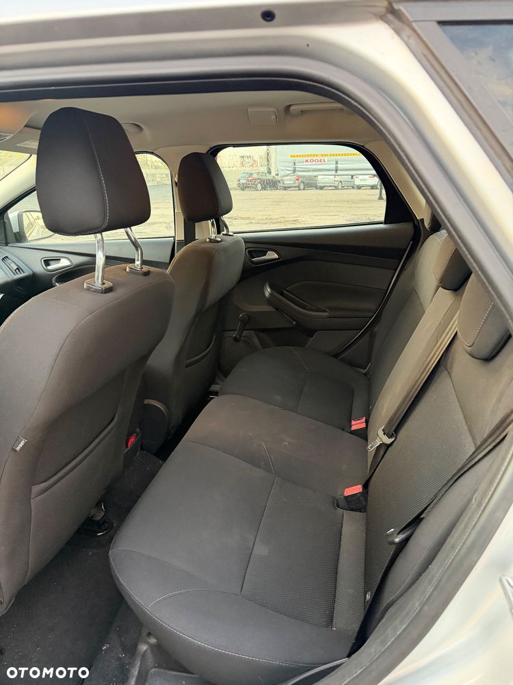 Ford Focus 1.6 TDCi Titanium - 8