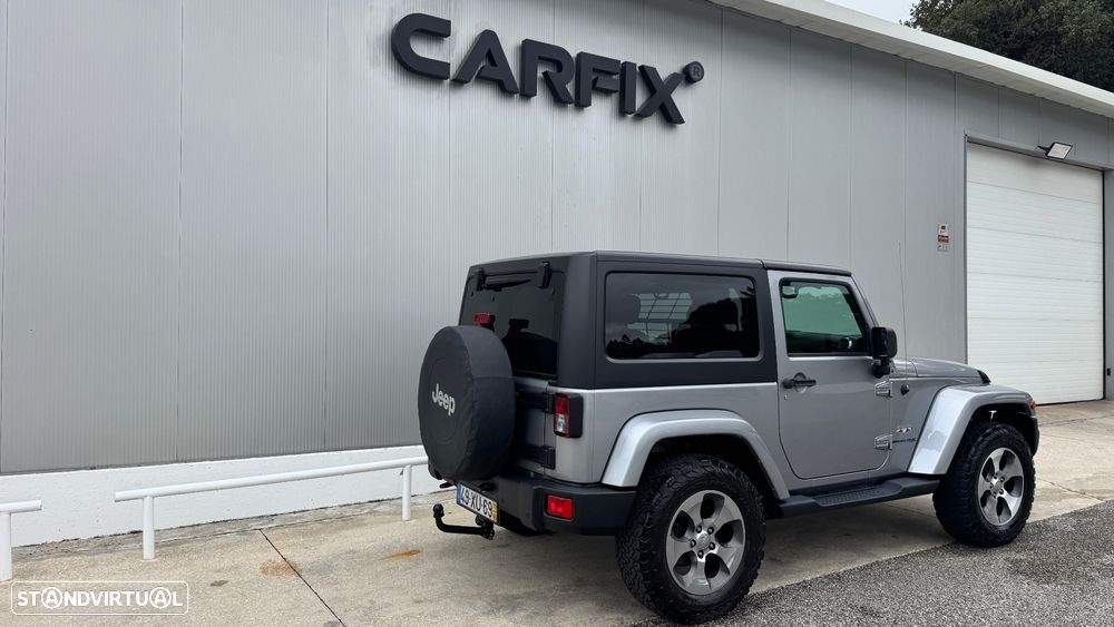 Jeep Wrangler - 9