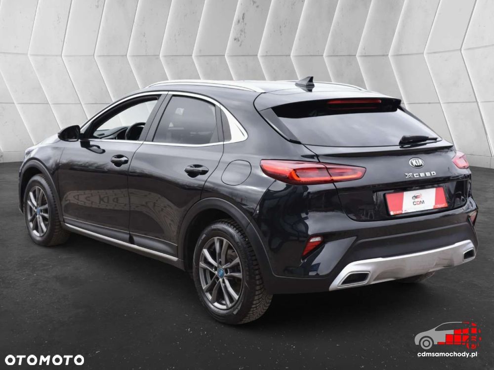 Kia XCeed - 8