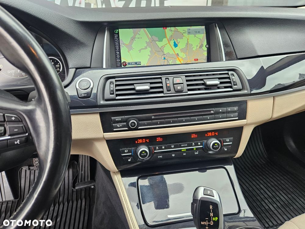 BMW Seria 5 520d xDrive Luxury Line - 20