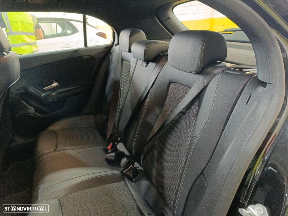 Mercedes-Benz A 180 d Style - 9