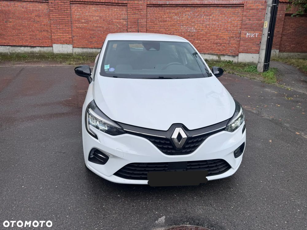 Renault Clio - 11