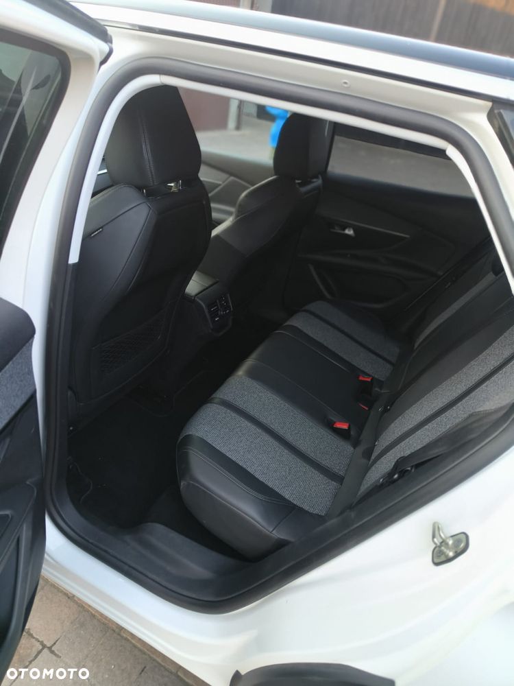 Peugeot 3008 PureTech 130 Stop & Start Active - 16