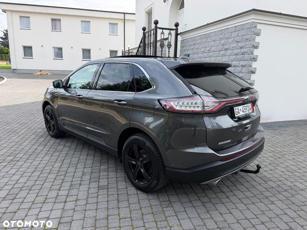 Ford Edge 2.0 TDCi Bi-Turbo 4x4 Titanium - 12