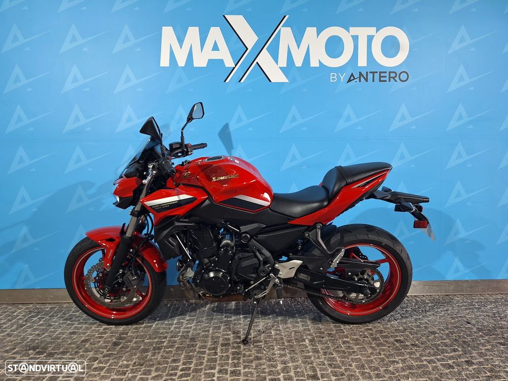 Kawasaki Z 650 50th Anniversary Edition - 5
